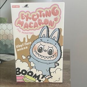 Exciting Macaron THE MONSTERS Vinyl Face NIB blind box LABUBU
